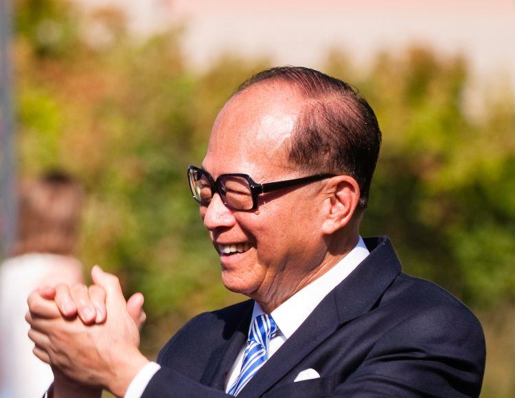 Hong Kong tycoon Li Ka-shing’s firm to focus on funding SEA’s tech startups Hong Kong tycoon Li Ka-shing’s firm to focus on funding SEA’s tech startups