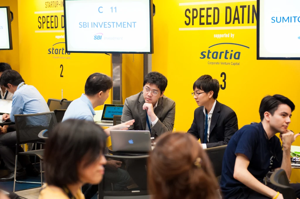 Pitch to investors at Tech in Asia Tokyo 2017
