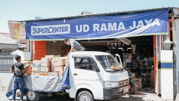 Indonesia’s social commerce startups double down on rural FMCG space Indonesia’s social commerce startups double down on rural FMCG space
