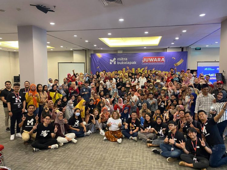 How Mitra Bukalapak empowers Indonesia’s mom and pop shops How Mitra Bukalapak empowers Indonesia’s mom and pop shops