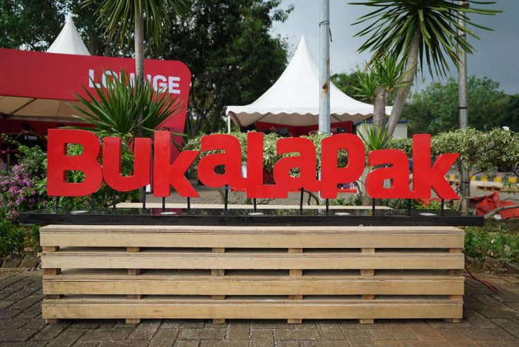 Bukalapak reshuffles leadership after first annual profit Bukalapak reshuffles leadership after first annual profit