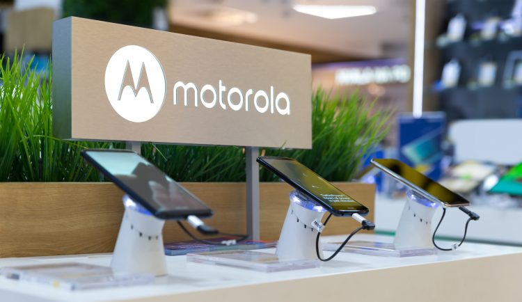 Motorola lifts 2024 forecasts, outperforms Q3 expectations Motorola lifts 2024 forecasts, outperforms Q3 expectations
