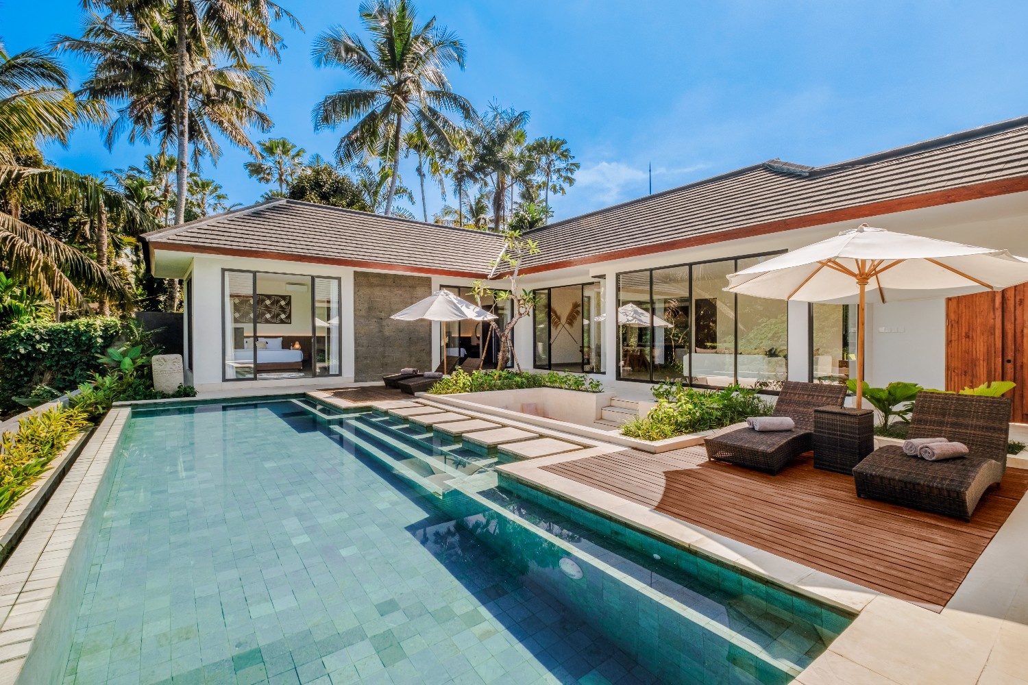 These startups let you buy slices of a Bali villa for $1