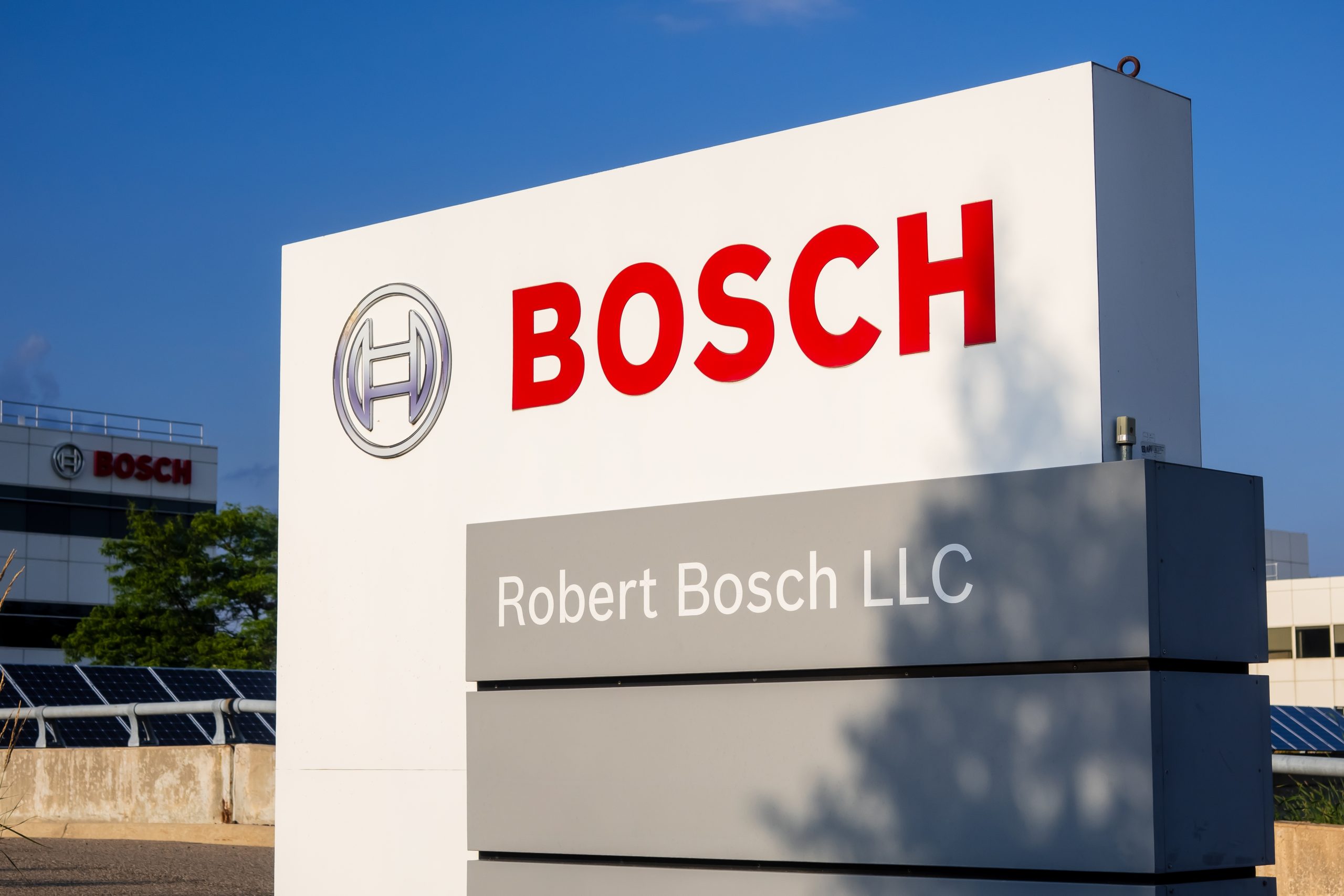 Bosch startet Musterproduktion in erster US-Chipfabrik