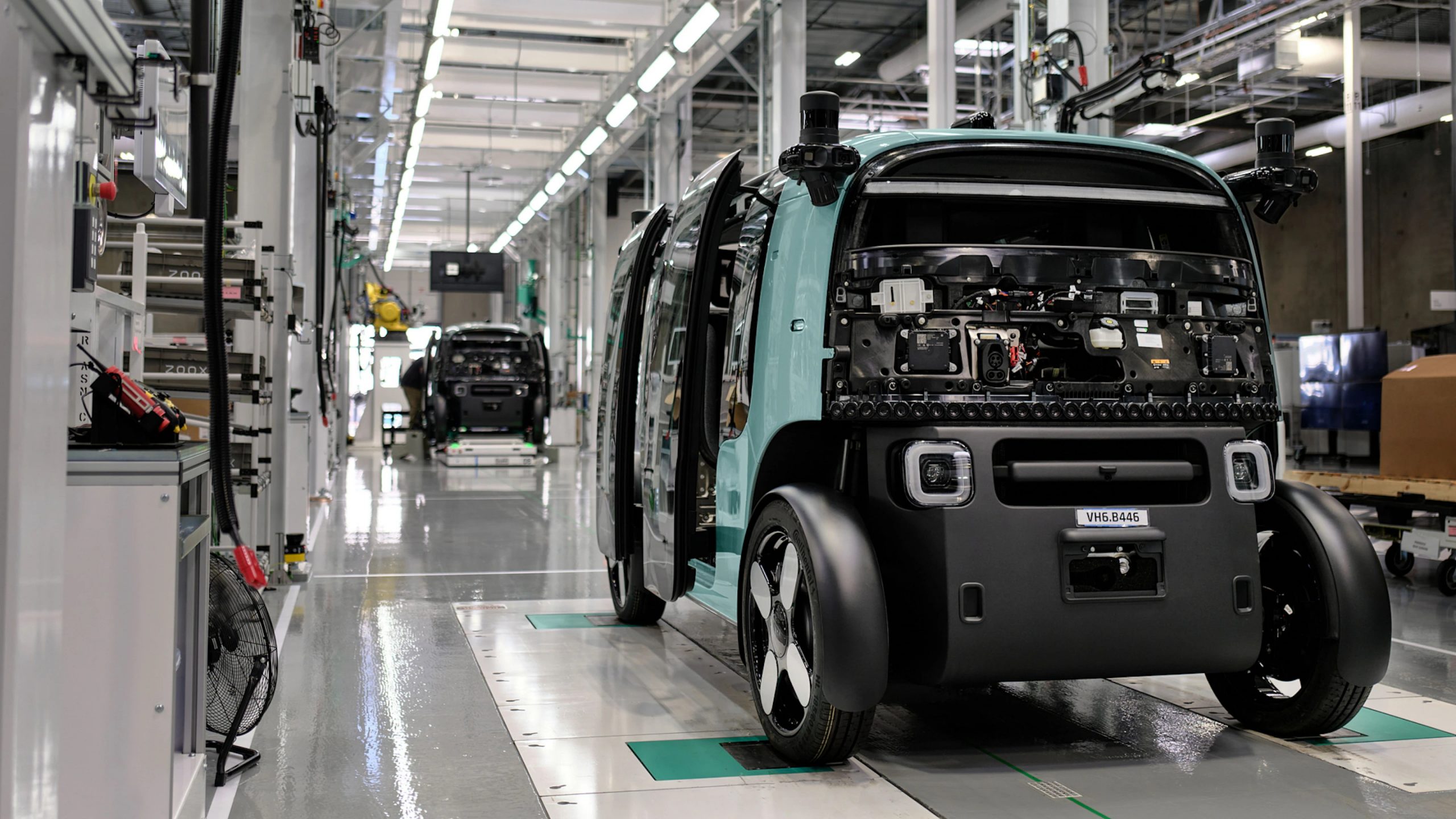 Amazon’s Zoox recalls robotaxi software after smoke incident
