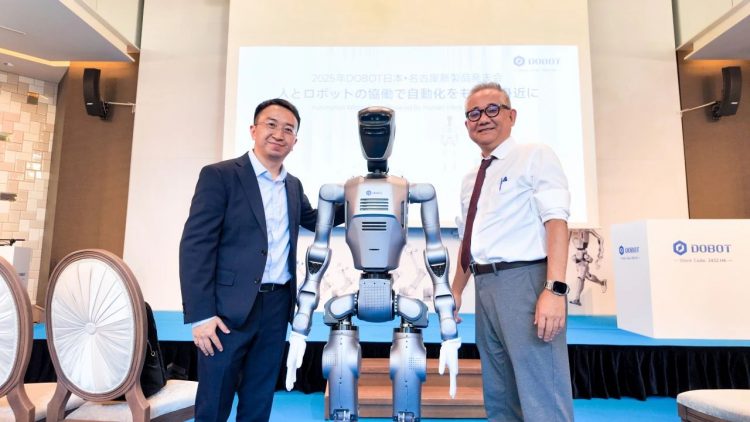 Chinese humanoid robot cooks steak via VR from 1,800 km away