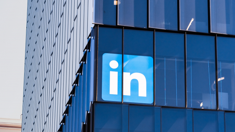Chinese spies said to use LinkedIn to target Western workers Chinese spies said to use LinkedIn to target Western workers