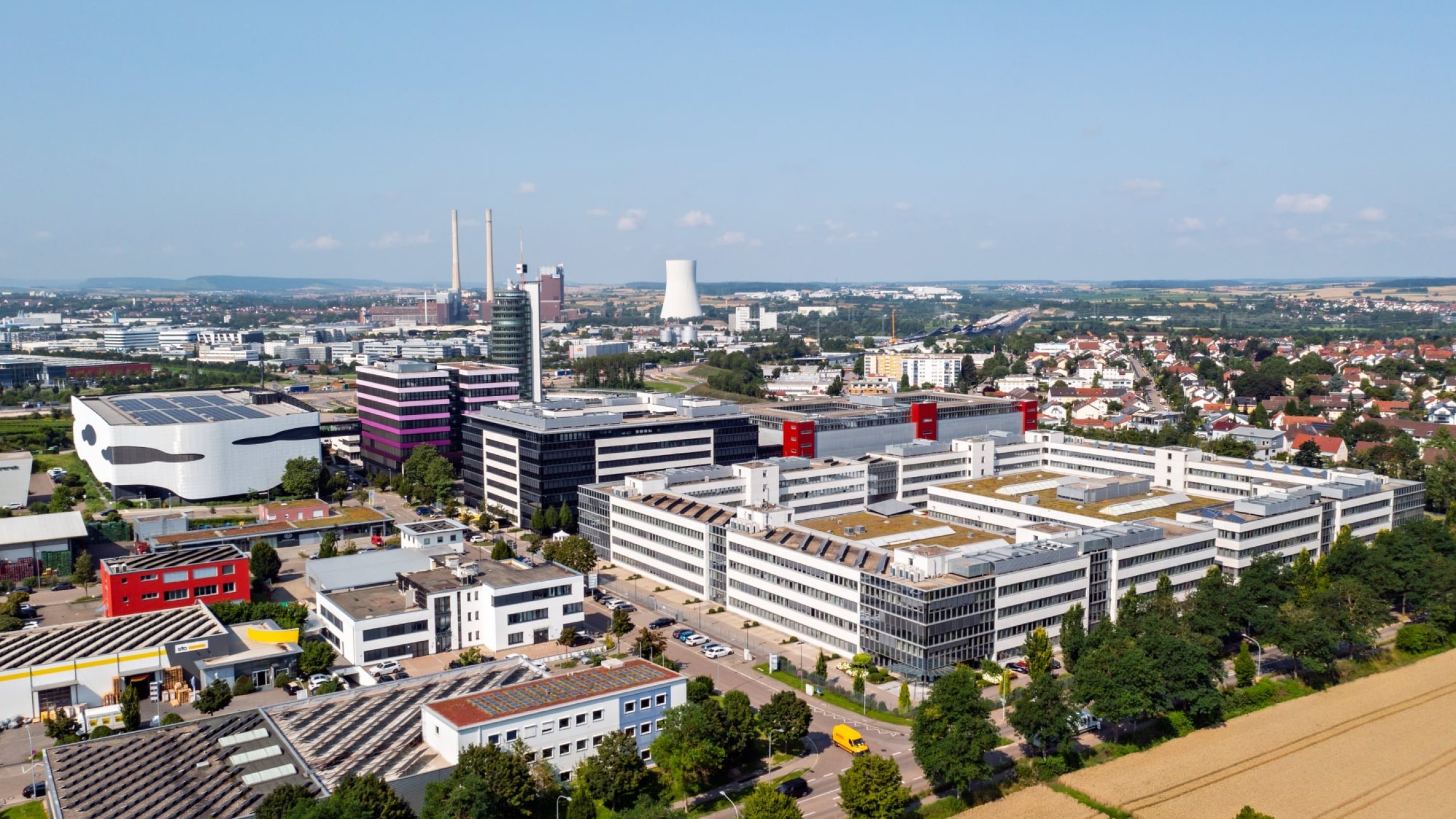 https://cdn.techinasia.com/wp-content/uploads/2025/07/1752201756_01d54c35293b-WWS_SDL_Headquarter-Vogelperspektive-min.jpg