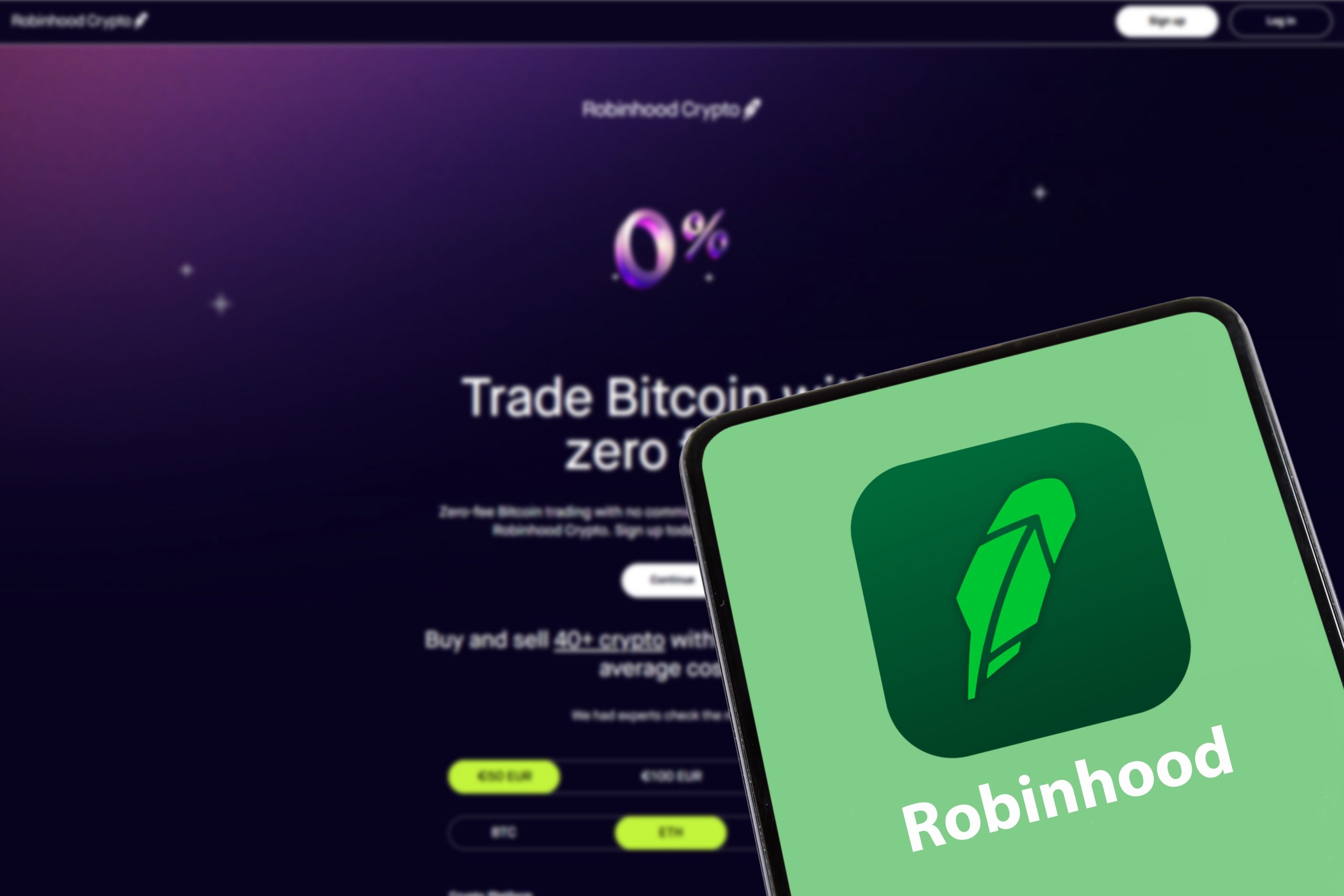 Robinhood shares fall 8% as trading volumes drop Robinhood shares fall 8% as trading volumes drop