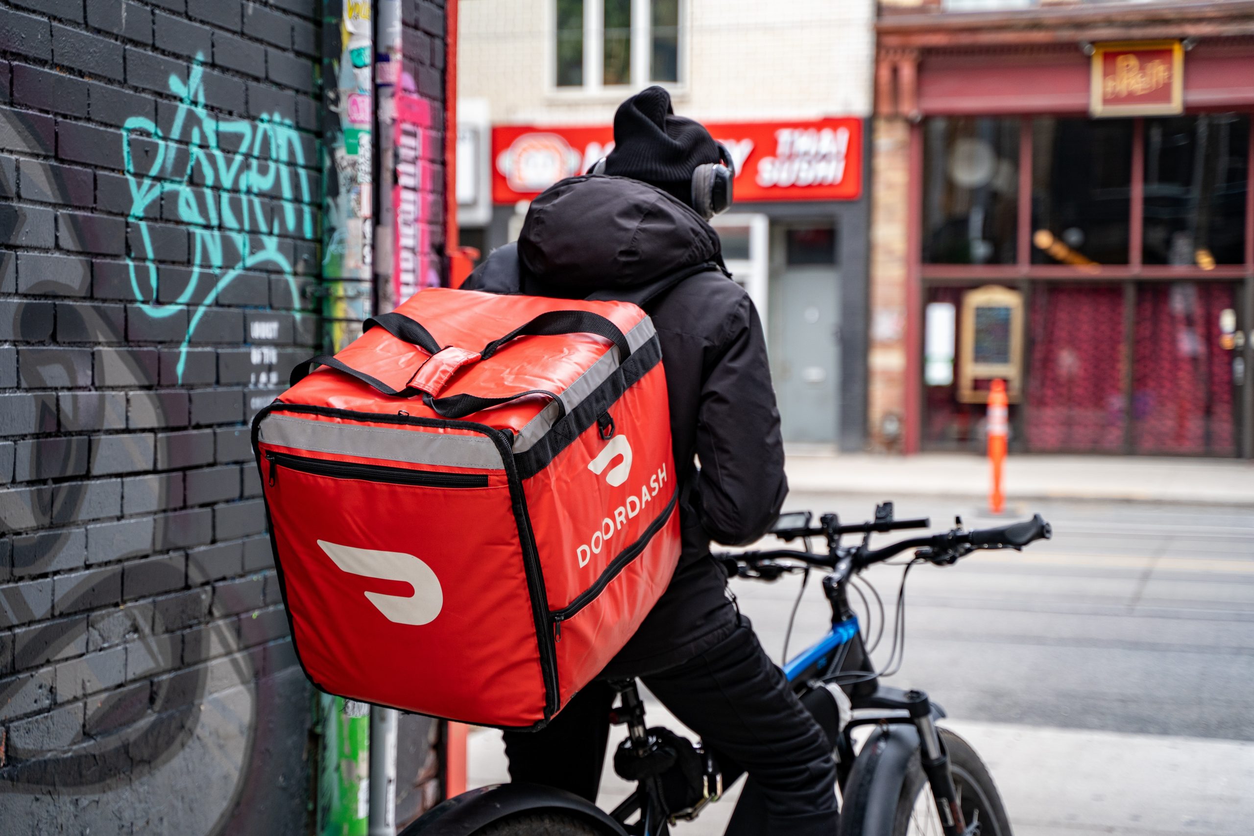 DoorDash enables grocery shopping through ChatGPT DoorDash enables grocery shopping through ChatGPT