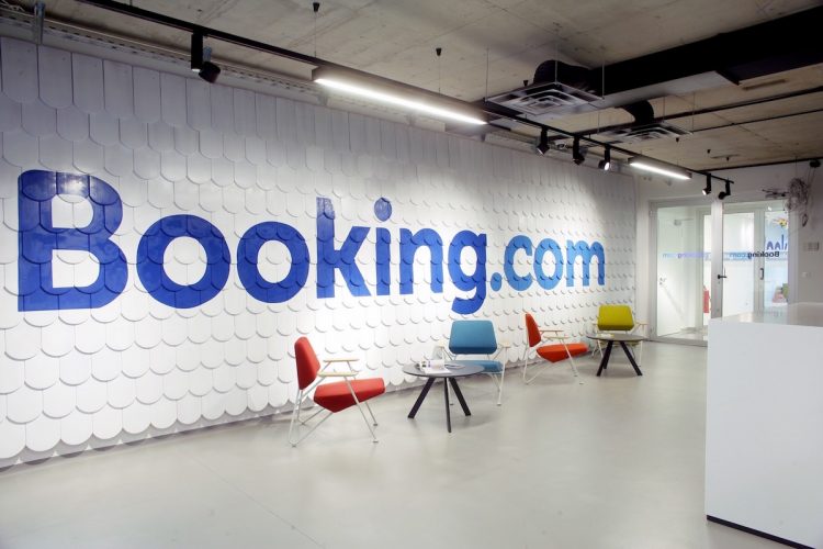Booking.com confirms breach of customer data Booking.com confirms breach of customer data