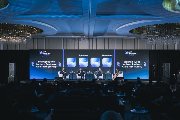 The event size dilemma: When to go big or small The event size dilemma: When to go big or small