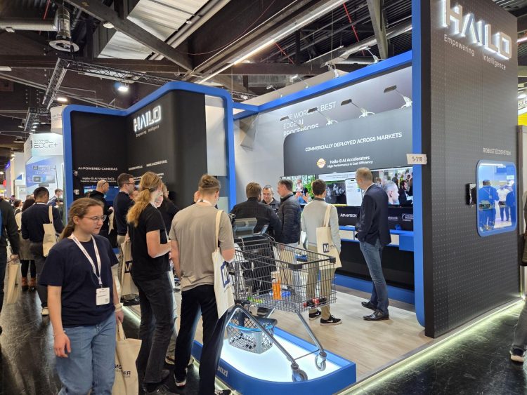 Israeli AI chipmaker firm Hailo cuts half its workforce
