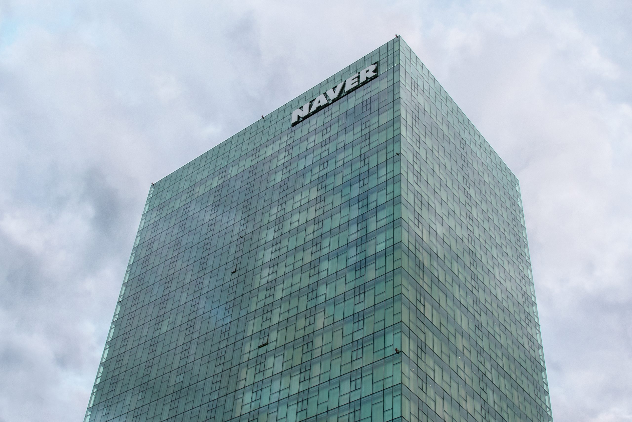 Naver rolls out startup investor platform in Korea