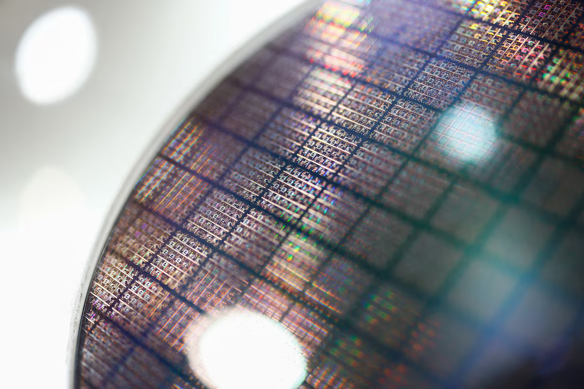 IQE Lifts 2026 Outlook on Demand for AI Chips