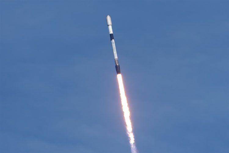 SpaceX signs 2027 launch deal with Vietnam’s VinSpace SpaceX signs 2027 launch deal with Vietnam’s VinSpace