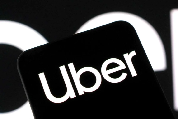 Uber weighs debut euro bond sale after ratings upgrades