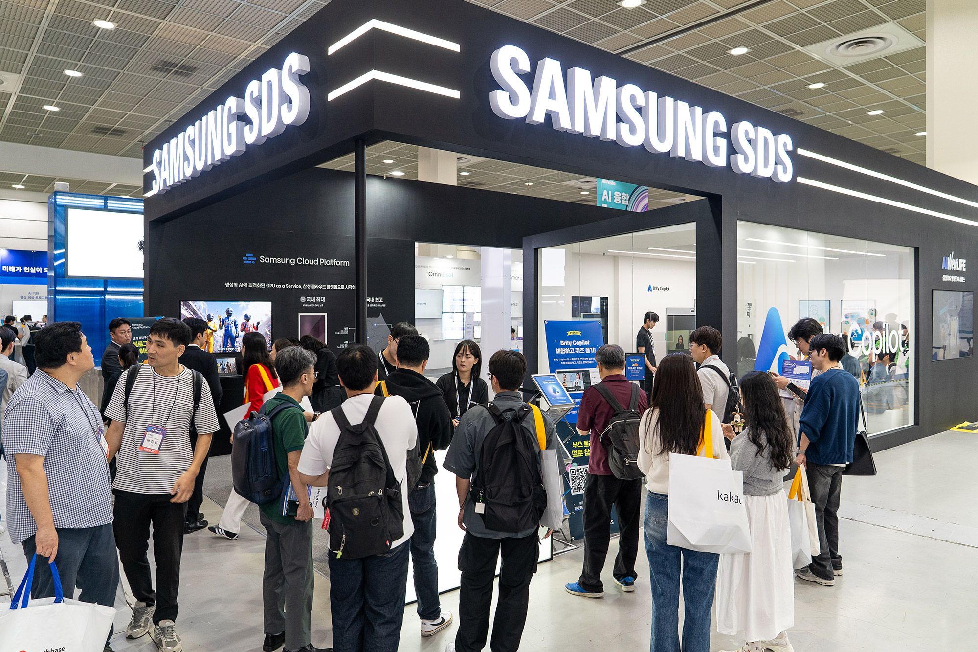 Samsung SDS expands OpenAI, Anthropic partnerships for AI push