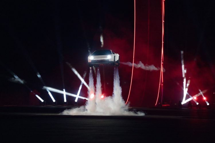 Tesla unveils new Roadster, targets 2028 production Tesla unveils new Roadster, targets 2028 production